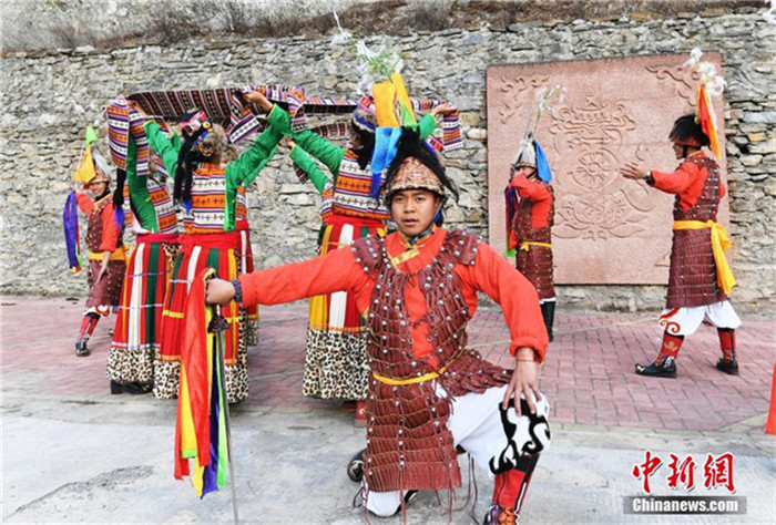 Chinas immaterielles Kulturerbe: Volkstanz ?Kasidawen“