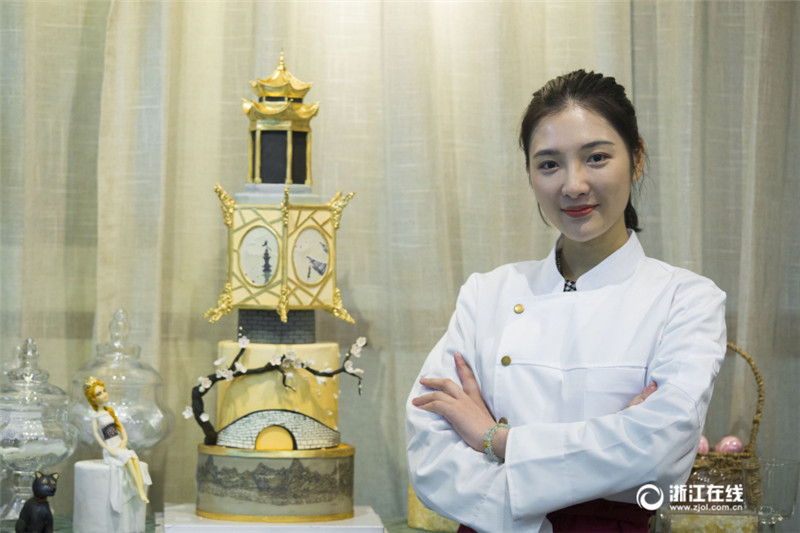 Zehn Top-Sehenswürdigkeiten des Westsees auf einem Fondantkuchen