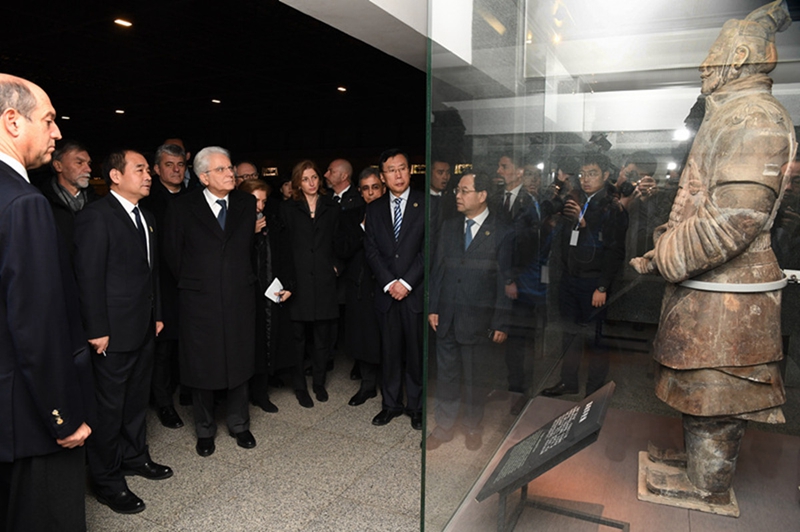 Italienischer Pr?sident besucht Museum von Mausoleum Qin Shihuangdis