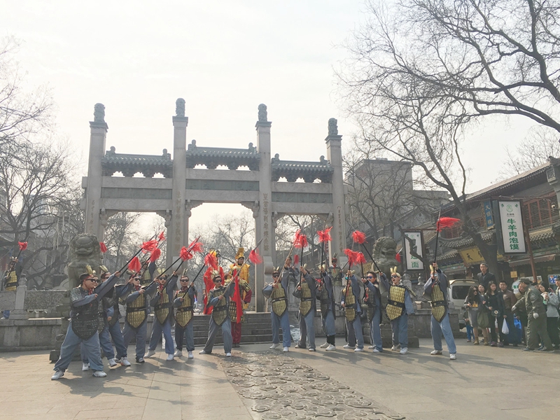 Cosplay in der Tang Paradies