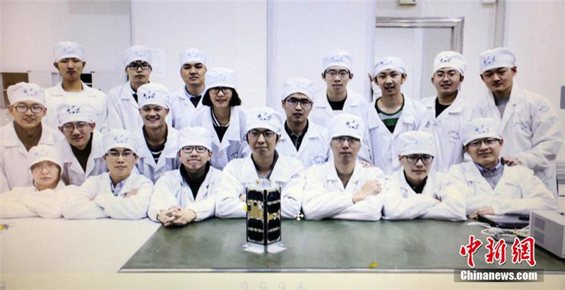 Technikstudenten aus Harbin schicken Satelliten ins All