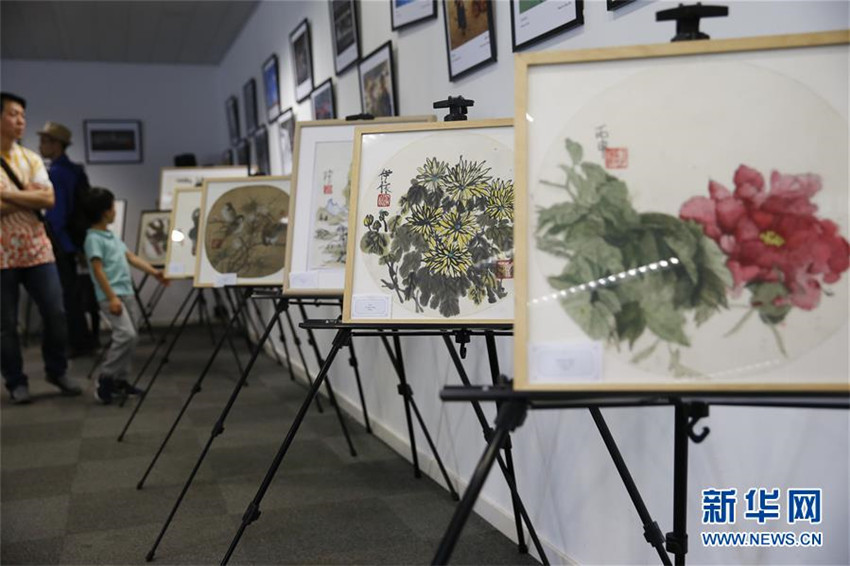 Ausstellung chinesischer und europ?ischer Jugendmalerei in Brüssel