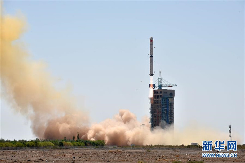 China schickt ersten R?ntgenteleskop-Satelliten ins All