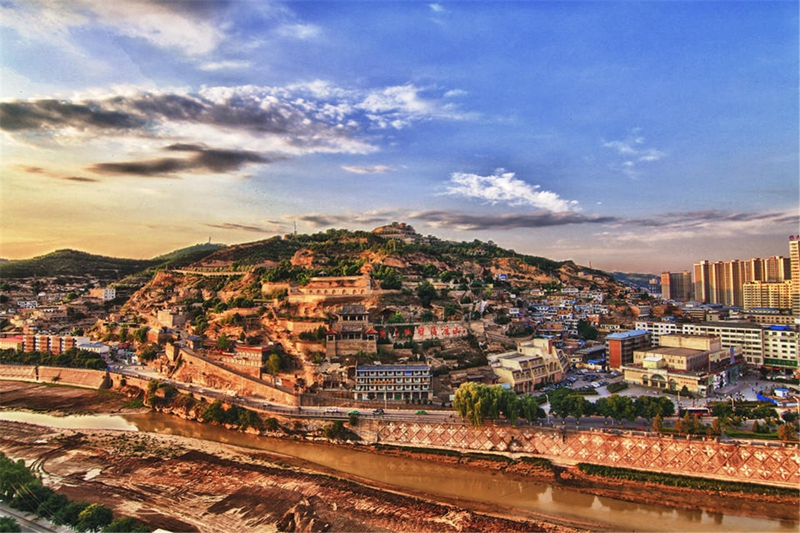 Yan′an zielt auf Tourismusgebiet von Klasse 5A und Museumsstadt für Rote Kultur