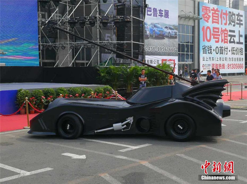 ?Batman-Kampfwagen“ auf der Auto-Expo in Changchun pr?sentiert