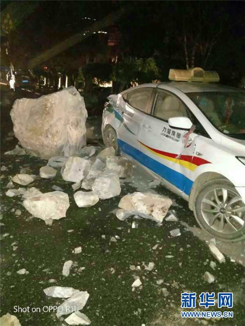 Kreis Jiuzhaigou in Westchina von Erdbeben erschüttert