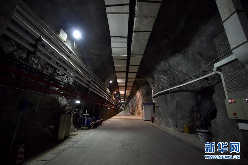 Besuch des Neutrino-Labors im Kernkraftwerk Daya Bay