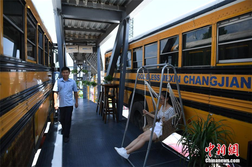 Chongqing: Wohnmobile in luftiger H?he