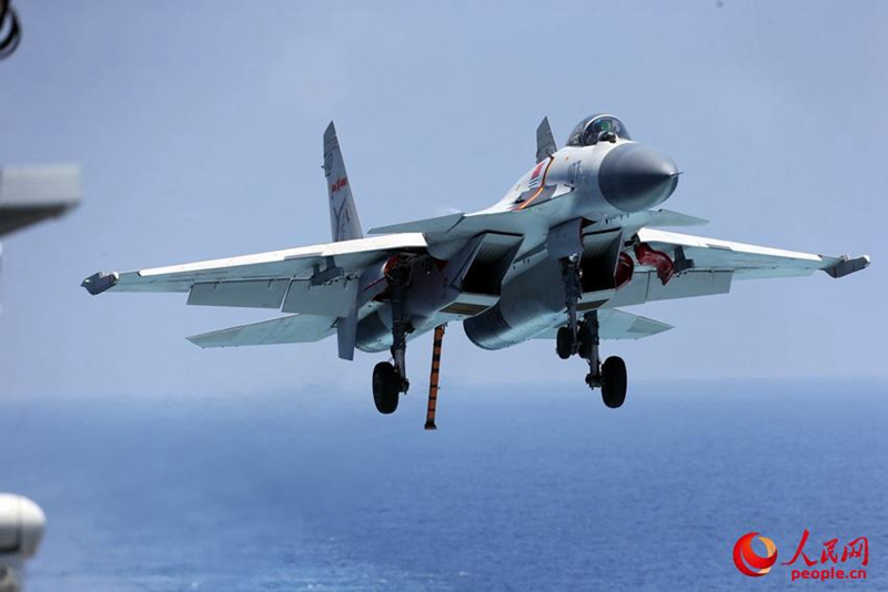 Die Kampfgruppe des Flugzeugtr?gers Liaoning führte Konfrontationsübungen durch