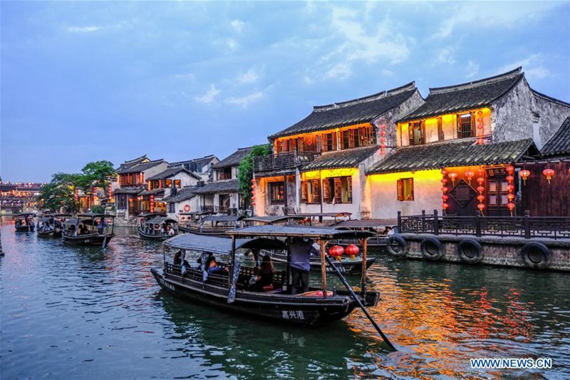 Eine Steigerung des l?ndlichen Lebens in Chinas Provinz Zhejiang