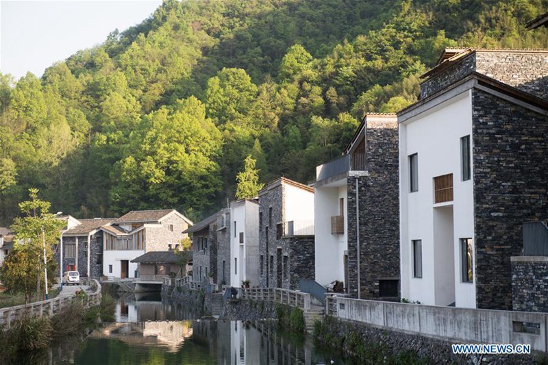 Eine Steigerung des l?ndlichen Lebens in Chinas Provinz Zhejiang