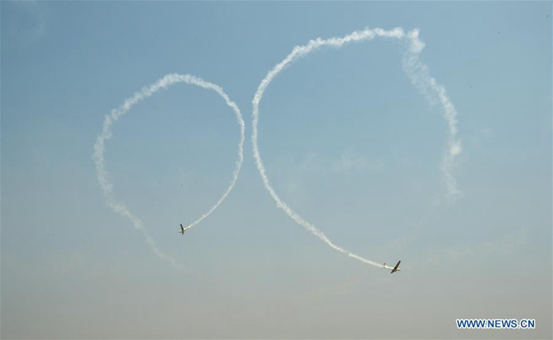 Zhengzhou Luft-Show 2018 angelaufen