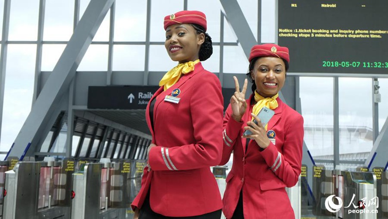 Mitarbeiter von Kenias Eisenbahnlinie Mombasa-Nairobi 