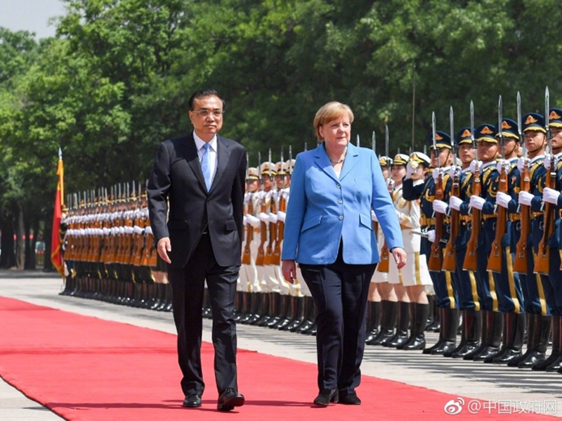 Angela Merkel in Beijing eingetroffen