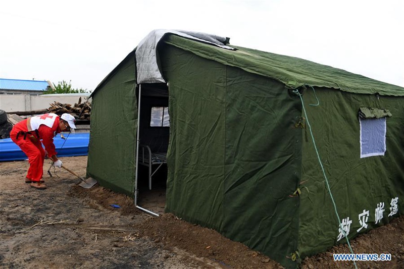 Rettungsarbeit nach dem Jilin-Erdbeben