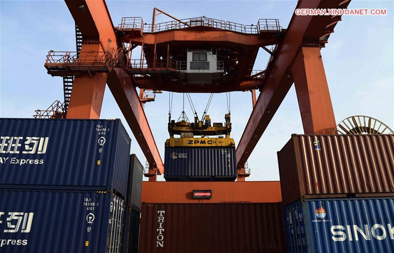 3039 Güterzüge von China nach Zentralasien fahren von Qingdao ab