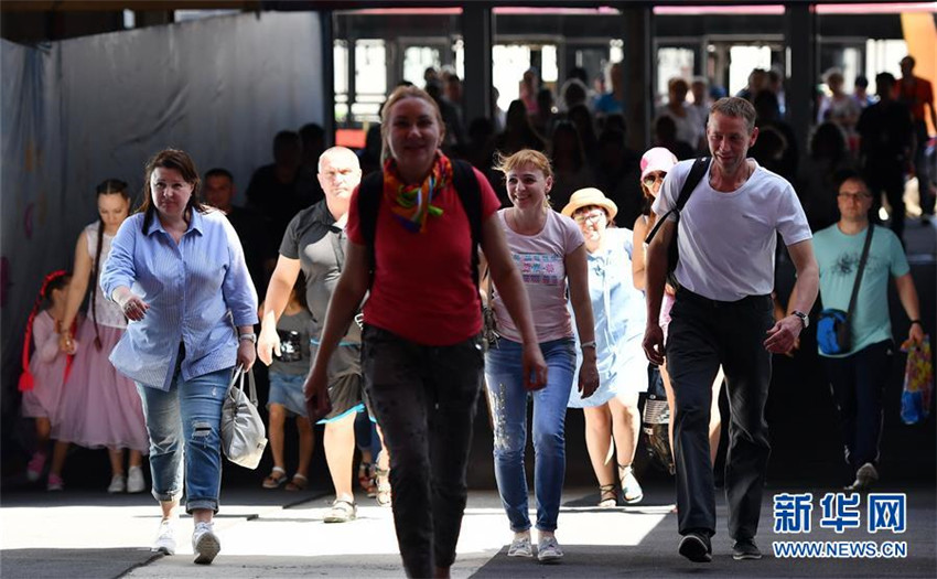 Hainan m?chte internationales touristisches Konsumzentrum entwickeln