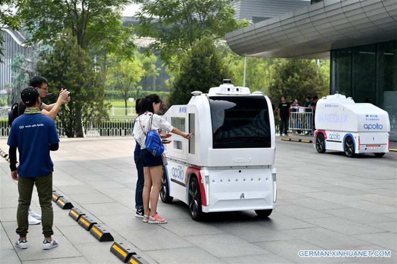 Chinesischer Technologie-Gigant Baidu h?lt j?hrliche Konferenz der KI-Entwickler in Beijing ab