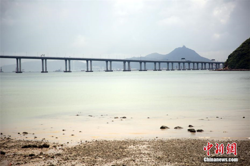 Die Hongkong-Zhuhai-Macao-Brücke wird bald für Verkehr freigegeben