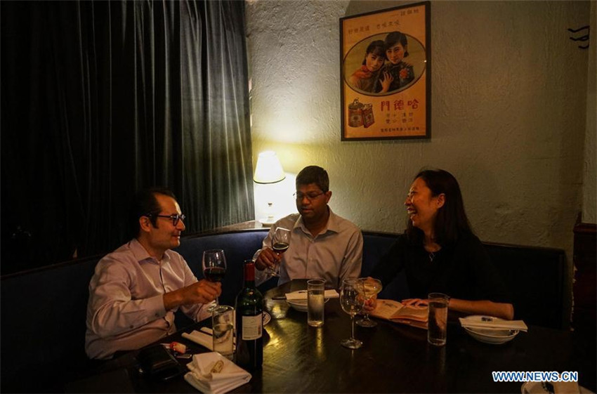 Restaurant mit einem Michelin-Stern: ?Cafe China“ in New York