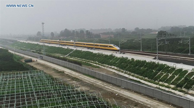 Test auf Hochgeschwindigkeitsstrecke Jinan-Qingdao beginnt