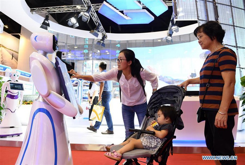 Hightech-Produkte auf der 15. China-ASEAN Expo