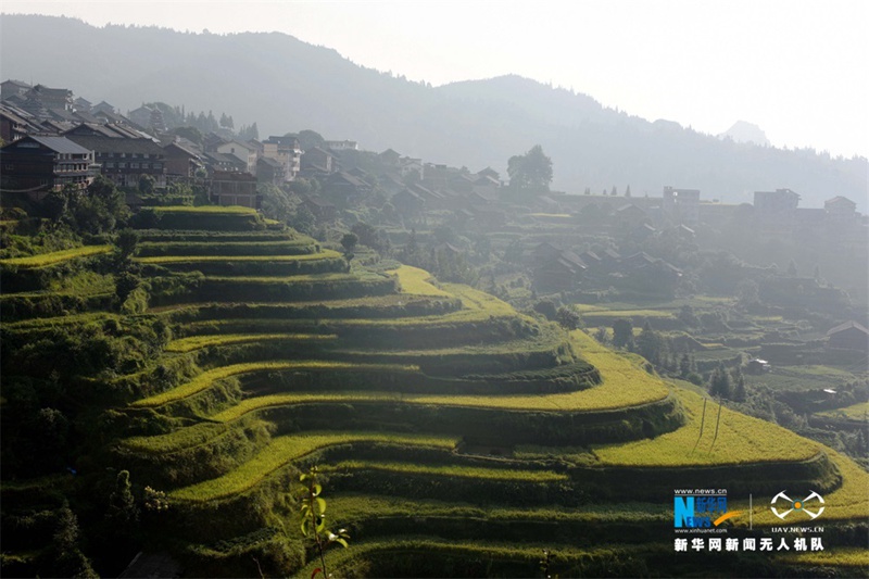 Luftaufnahme: Sch?ne Herbstlandschaft in Guangxi