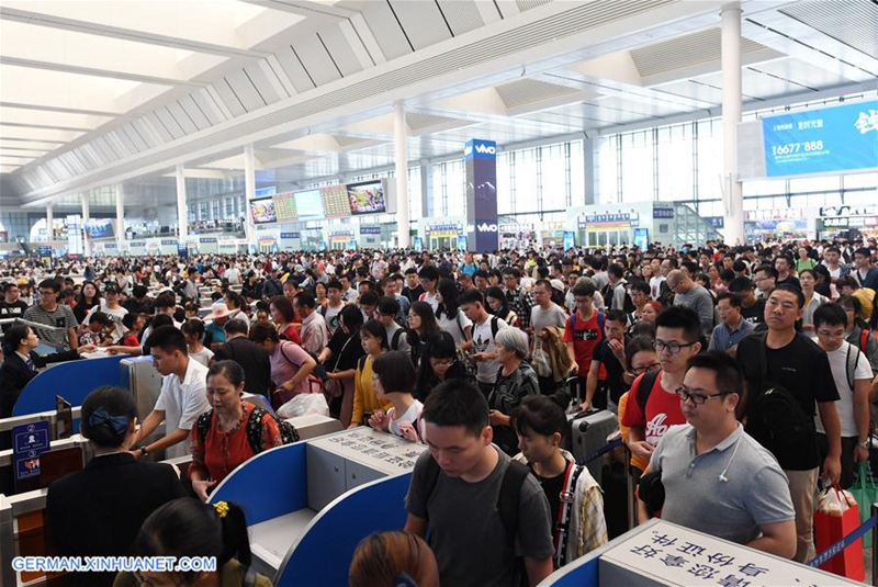 Chinas Ferien erleben einen H?hepunkt am Sonntag bei Rückreisen