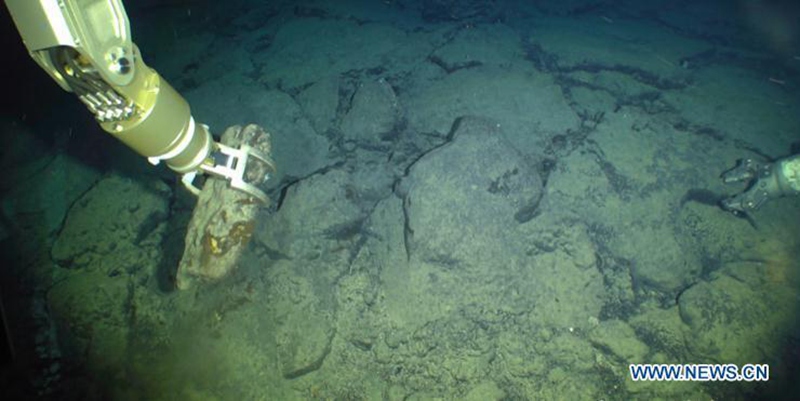 Chinas Unterwasserroboter setzt Tiefenrekord 