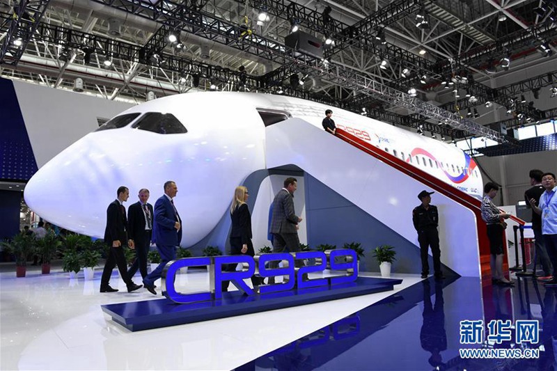 Prototyp des CR929 auf Airshow China