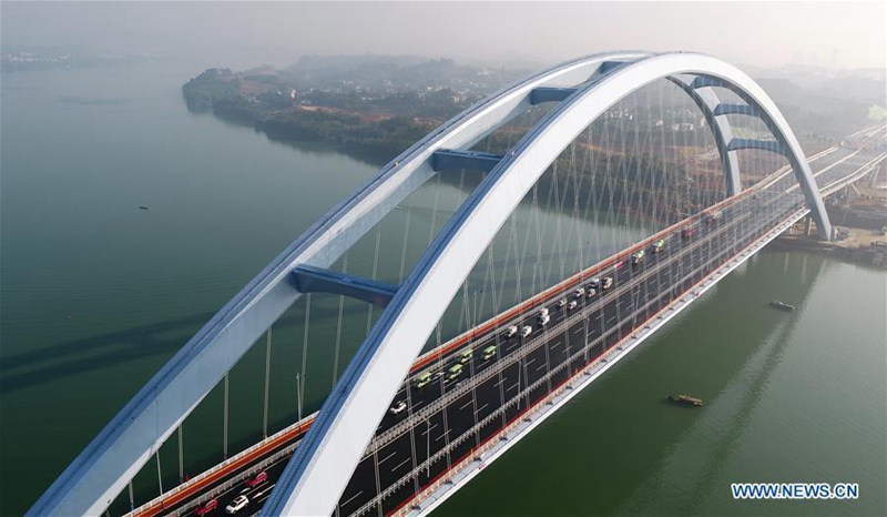 Luftaufnahme der Guantang-Brücke in Liuzhou, Guangxi