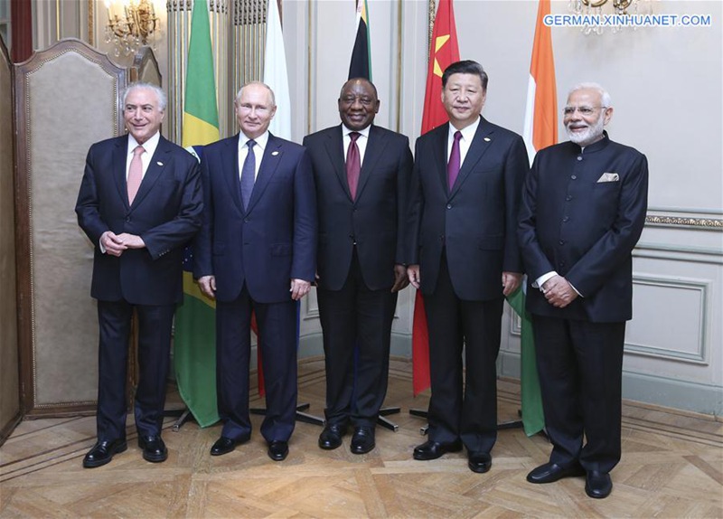 Xi Jinping nimmt am informellen Treffen der BRICS-Staaten in Buenos Aires teil