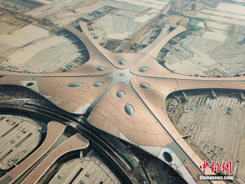 Beijings neuer Flughafen bereitet sich auf die Er?ffnung vor
