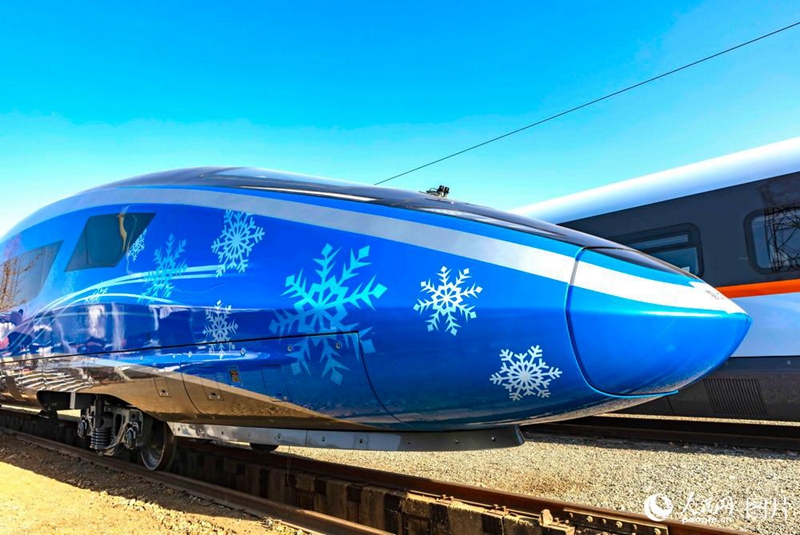 Neue Modelle des ?Fuxing“-Hochgeschwindigkeitszuges vorgestellt