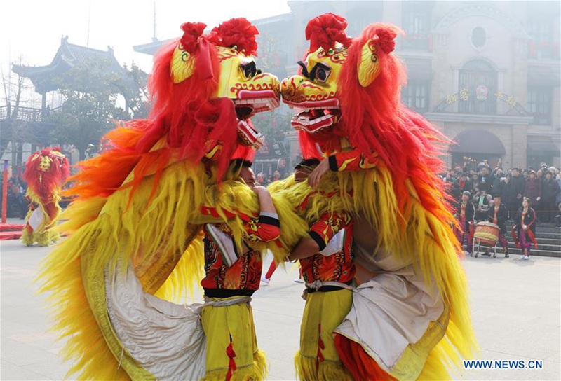 Feierlichkeiten zum Frühlingsfest in ganz China