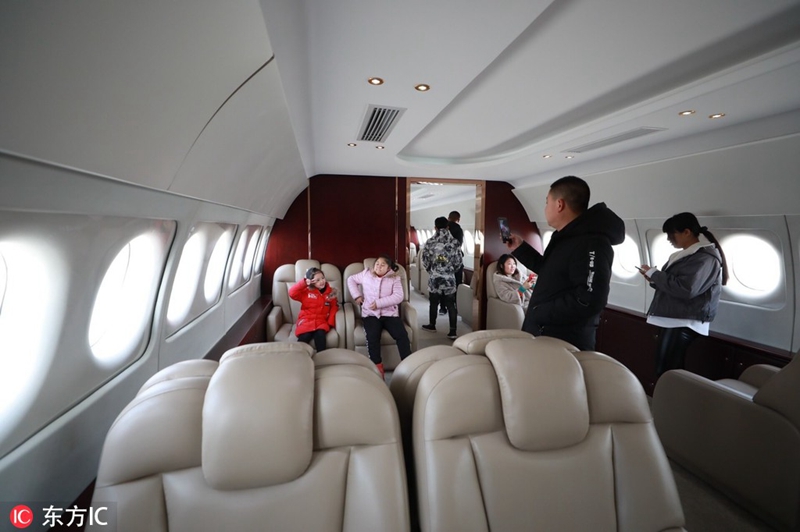 Handgefertigter Airbus A320 in Liaoning pr?sentiert