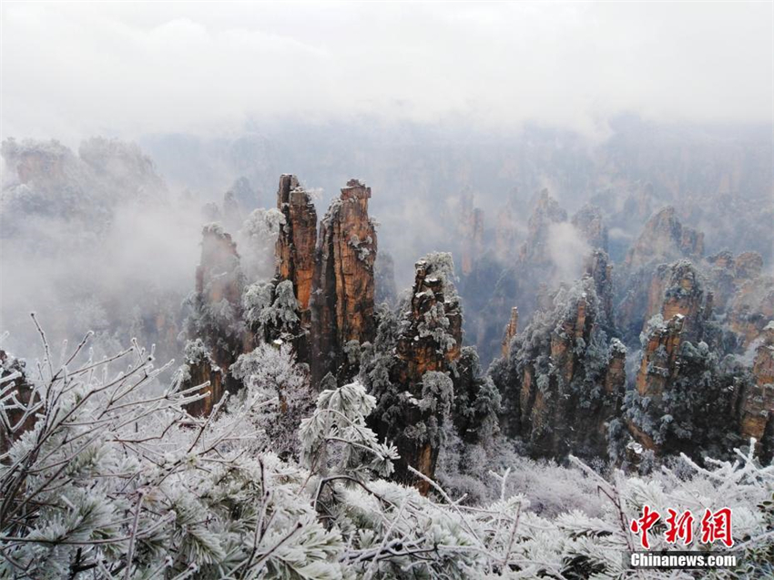 Schneewei?es M?rchenland in Zhangjiajie