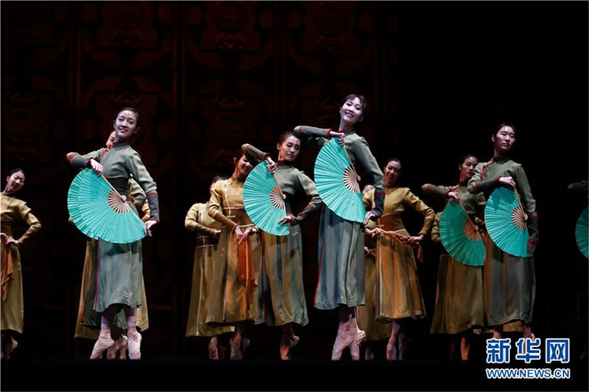 Chinesisches Tanztheater stie? im Kennedy Center auf gro?e Resonanz