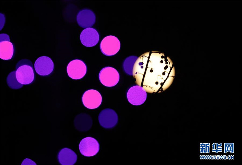 Wenn der Supermond auf das Laternenfest trifft