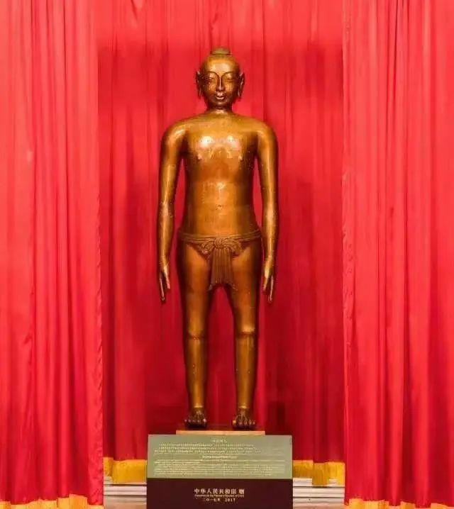 Akupunktur-Bronzefigur bringt der Welt die traditionelle chinesische Medizin n?her