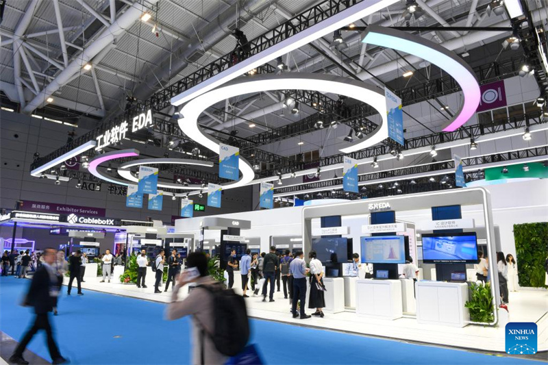 über 4.300 neue Technologien und Produkte gl?nzen auf der China Hi-Tech Fair