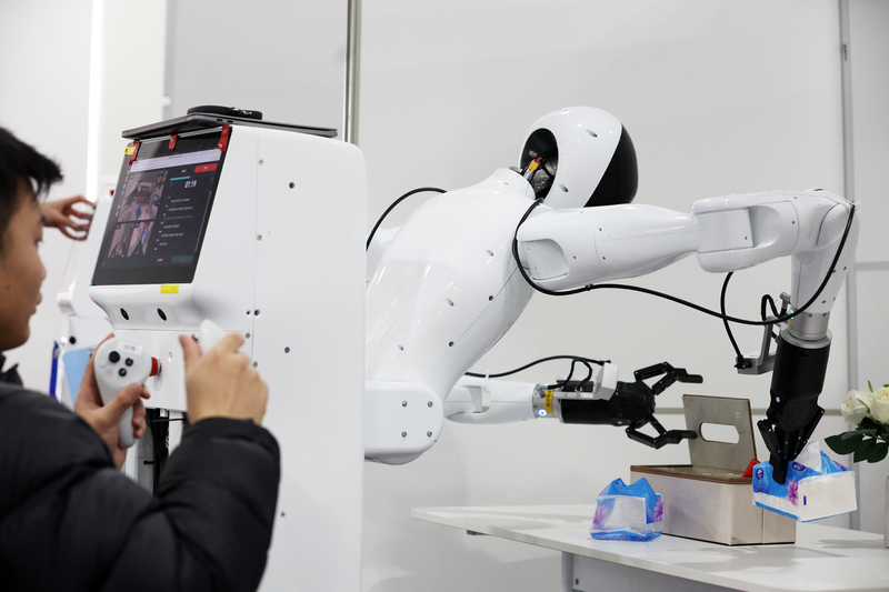 Shanghais erste Fabrik für humanoide Roboter beginnt mit Massenproduktion