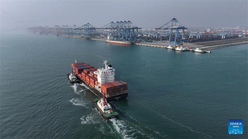 Chinas westlicher Handelskorridor verzeichnet rapiden Anstieg des Warenverkehrs