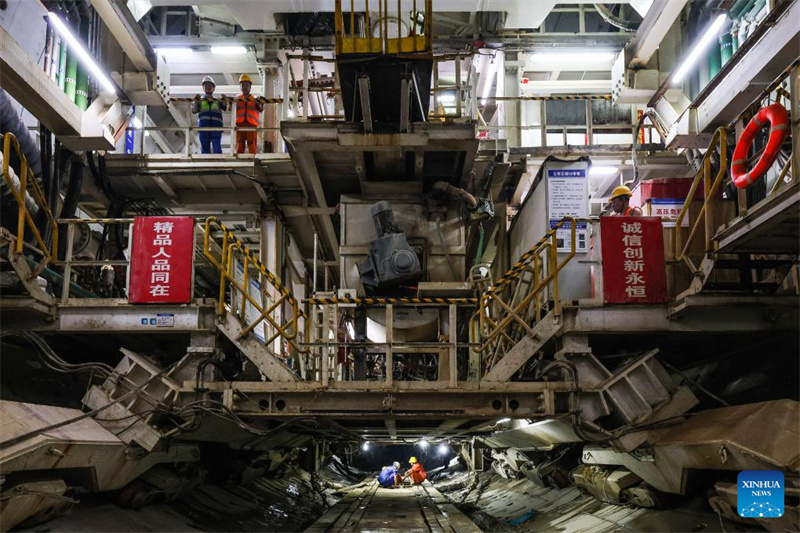 Weltweit erster zweigleisiger Unterwassertunnel einer Hochgeschwindigkeitsstrecke durchbrochen