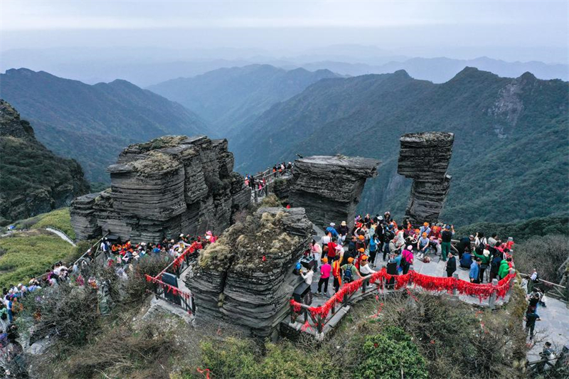 Entdecken Sie die echte ?Himmelsstadt“ im südwestchinesischen Guizhou