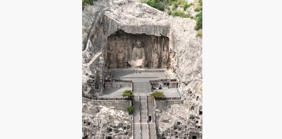 Tausendj?hrige Grotten, die kulturelle Wurzeln weitergeben