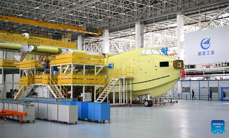 Chinas Amphibienflugzeug AG600 erh?lt grünes Licht für Massenproduktion