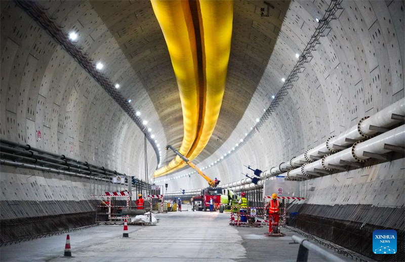 Aushubarbeiten am Gelben Fluss-Abschnitt des Tunnels der Huanggang Road abgeschlossen
