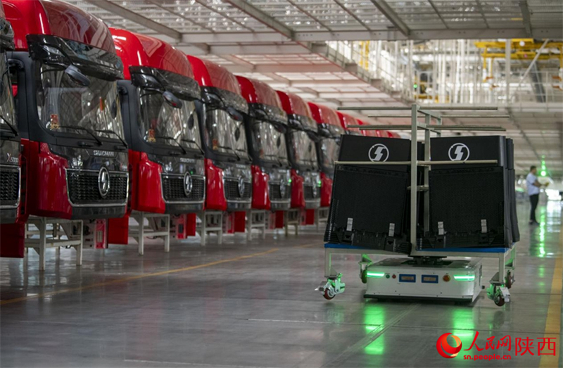 Intelligente Produktion von schweren Lkw in der Fabrik von Shaanxi Automobile