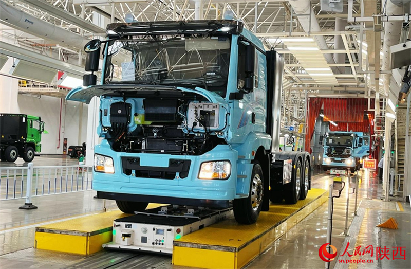 Intelligente Produktion von schweren Lkw in der Fabrik von Shaanxi Automobile